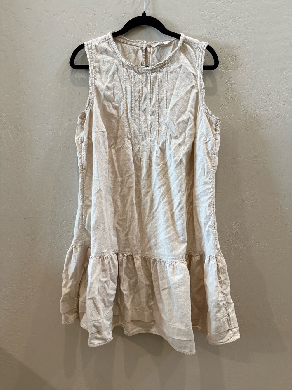 Time and Tru Cream Sleeveless Pintuck Ruffle-Hem Tunic